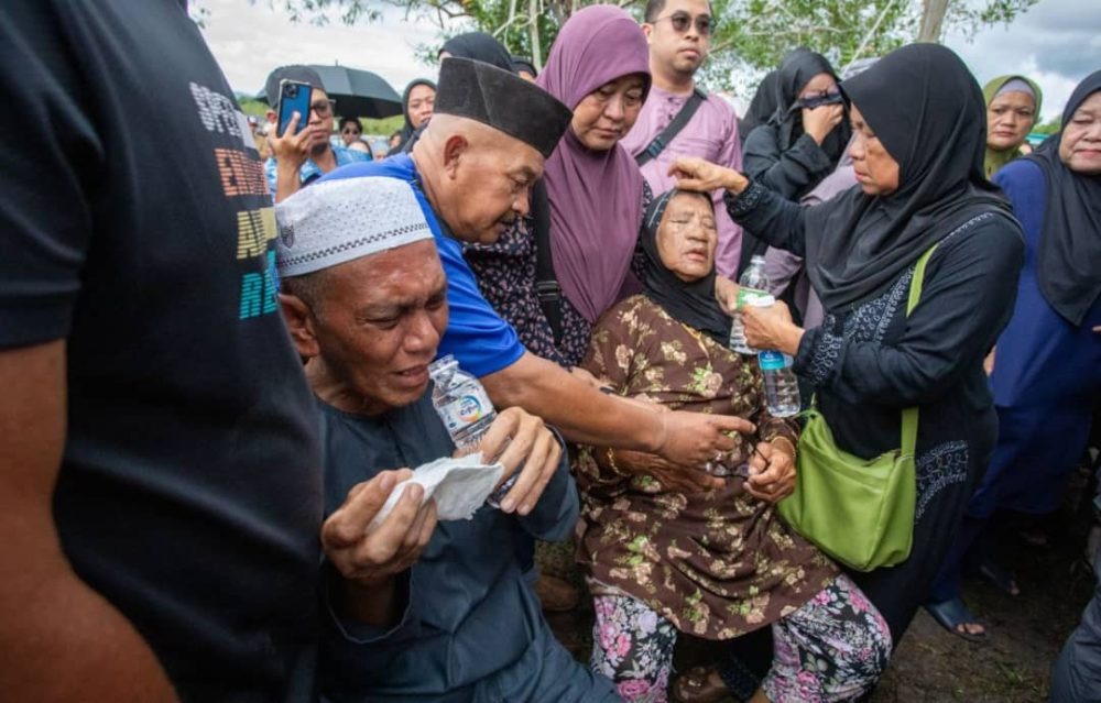 Tragic Farewell Nurul Asikin Lan Laid to Rest Amid Tears and Prayers