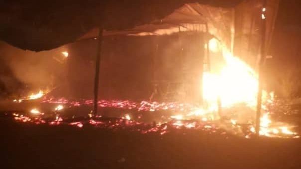 Early Morning Fire Ravages Shop in Kg Penan Muslim, Bintulu