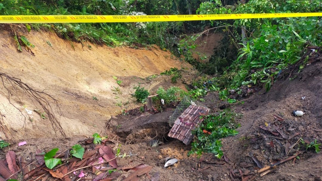 Landslides Devastate Kapit Kampung Baru Faces Severe Impact