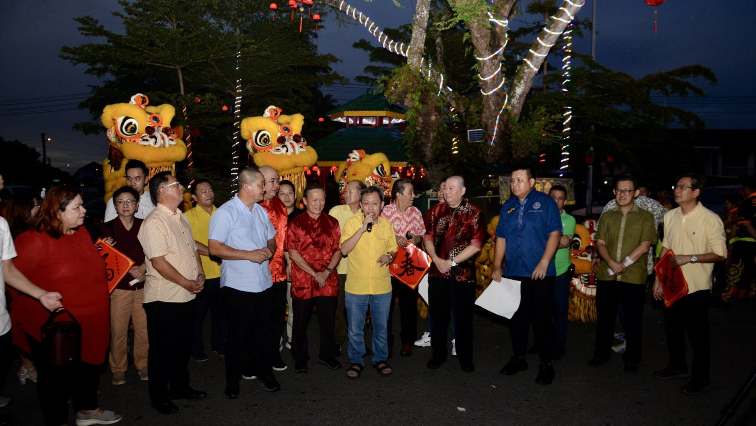 Lanterns Light Up Poh Kwong Park for Lunar New Year Celebration