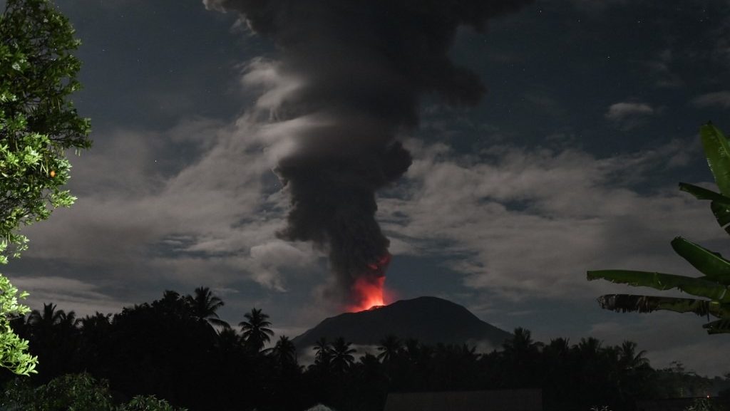 Mount Ibu Eruption Lava and Ash Soar Over Indonesia’s Halmahera