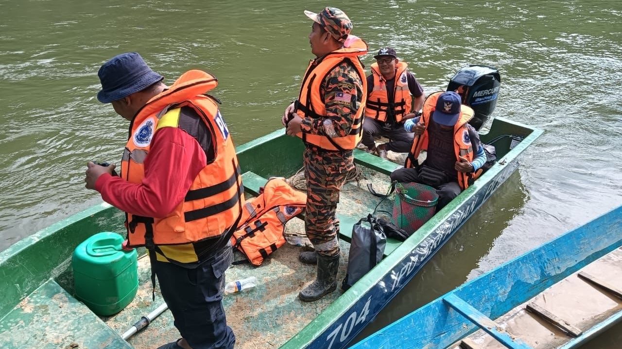 SAR Launched for Two Missing Frog Hunters in Selangau’s Dense Forest