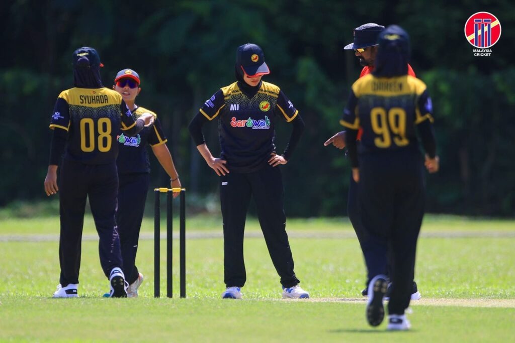 Sarawak Women Cricketers Storm Into Finals of MCA T20 Championship