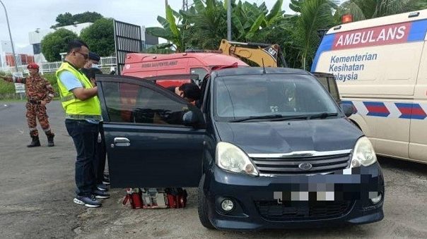 Tragedy in KK Senior Citizen Dies Inside Locked Car, Flood Rescues Ongoing