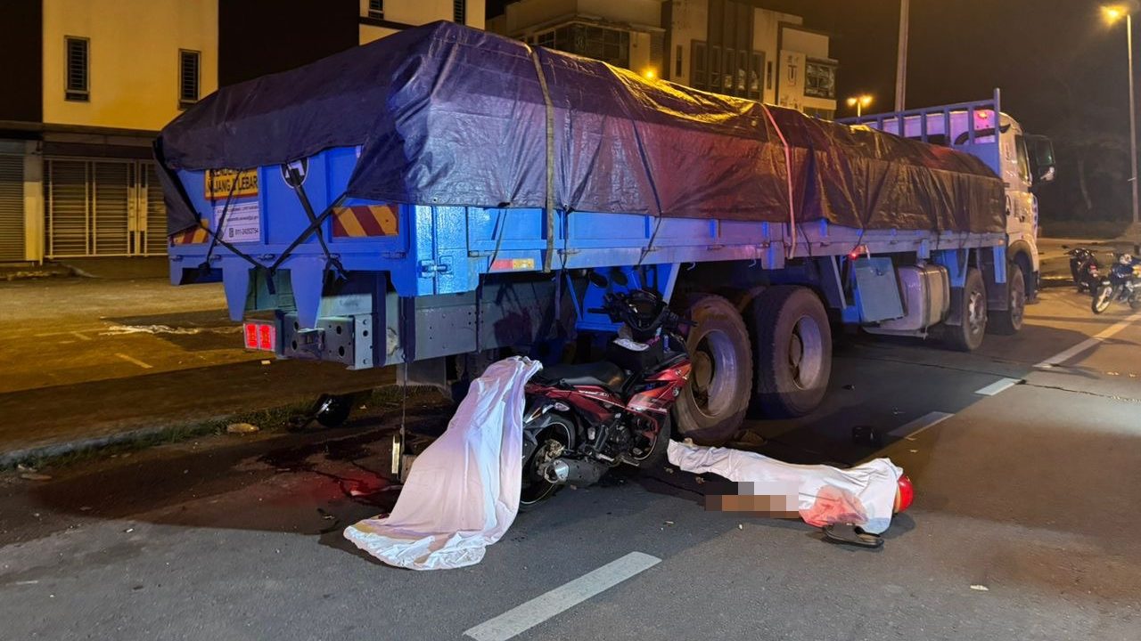 Tragic Accident Cousins Killed in Kuching Motorcycle Crash